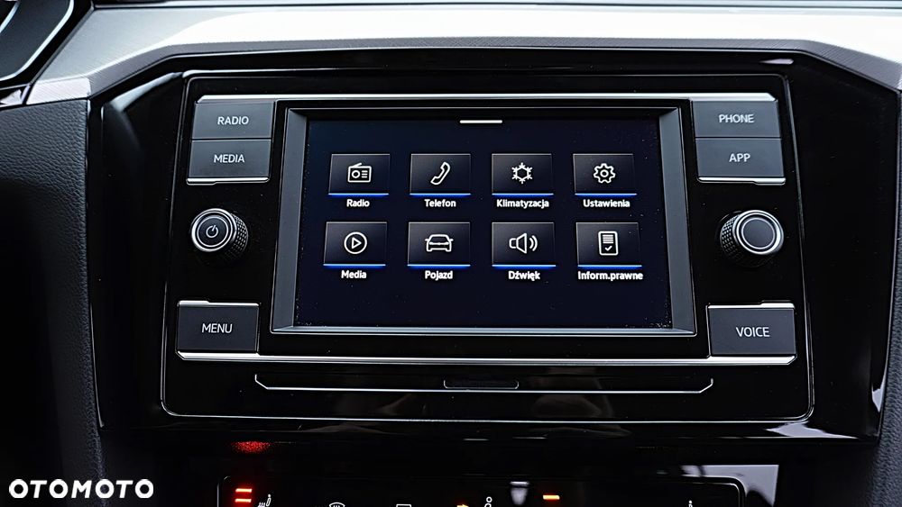 Volkswagen Passat 2.0 TDI EVO Business DSG - 22