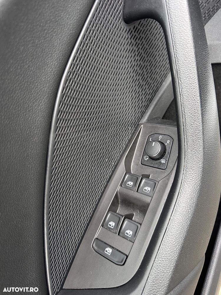 Skoda Octavia Combi Diesel 2.0 TDI Style - 14