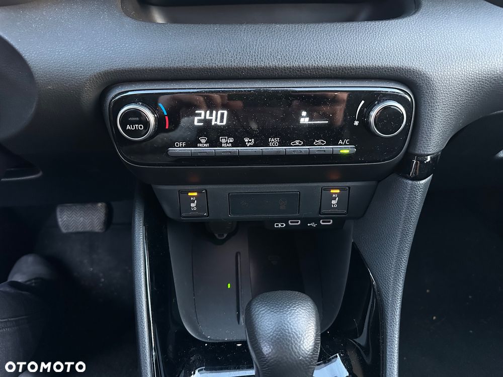 Toyota Yaris - 27