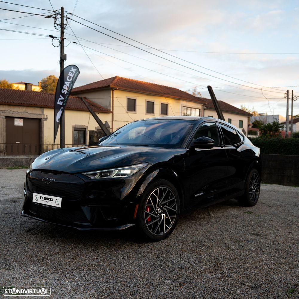Ford Mustang Mach-E AWD GT - 1