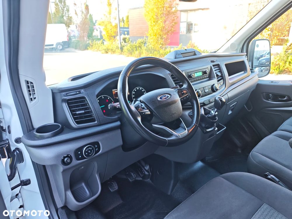 Ford Transit - 21