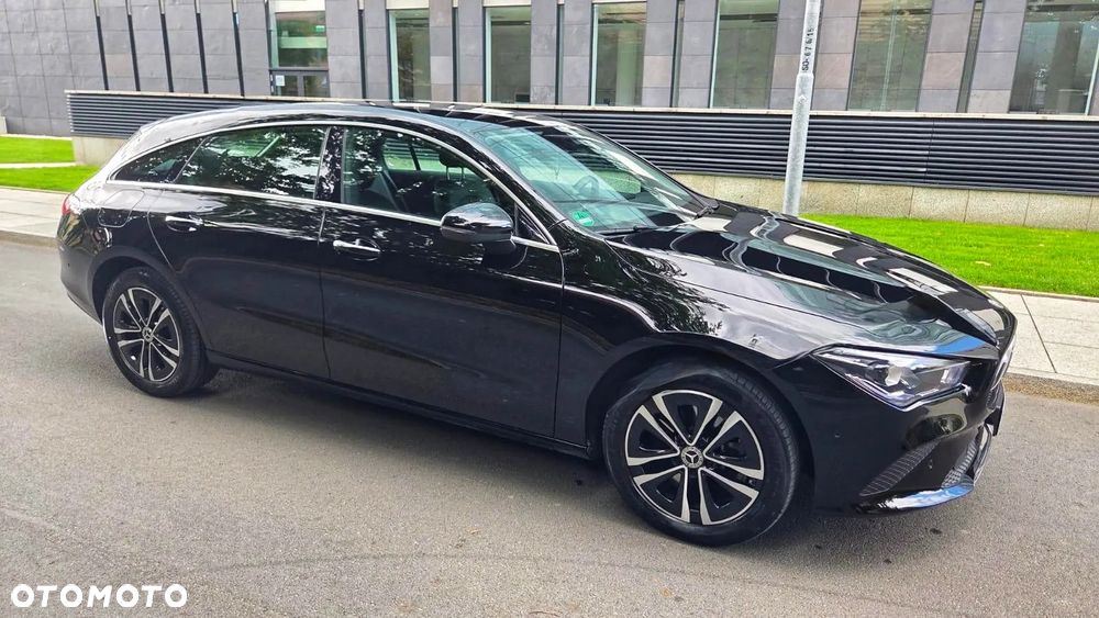 Mercedes-Benz CLA 250 e PHEV 8G-DCT - 24