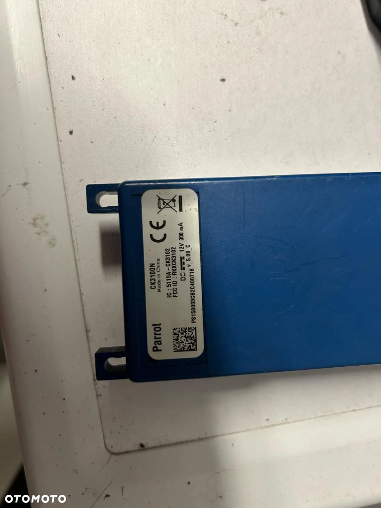 Zestaw głośnomówiący Parrot CK3100N - 3