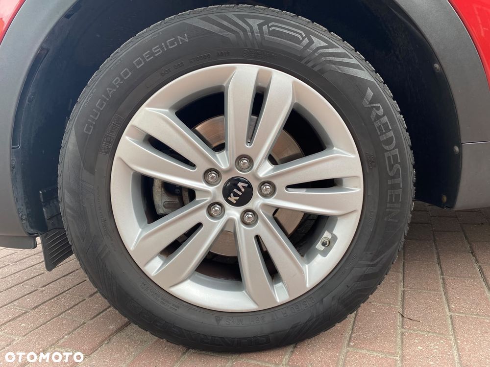 Kia Sportage 1.6 GDI 2WD Attract - 27