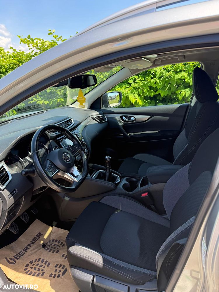 Nissan Qashqai 1.6 DCI TEKNA - 12