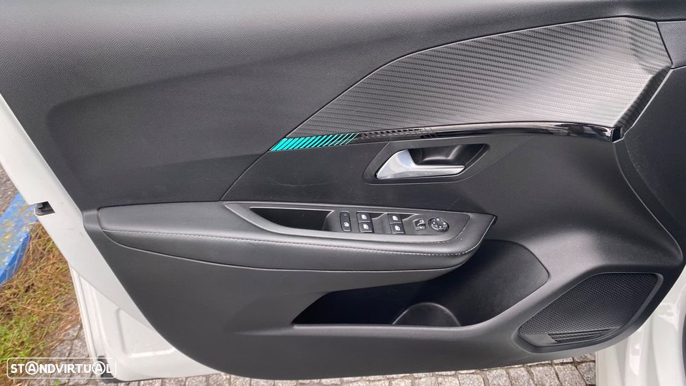 Peugeot e-208 50 kWh Allure Pack - 17