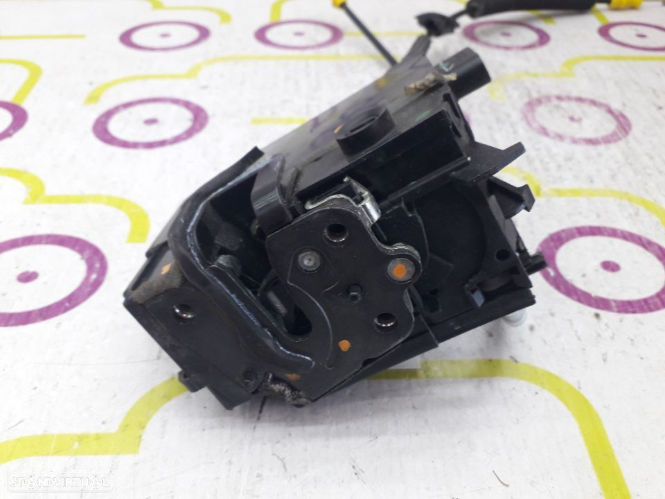 Fechadura Tras / Esq  Peugeot 308 II 1.6 HDi 99Cv de 2016 5 Portas - Ref: 9810309980 - NO350024 - 2
