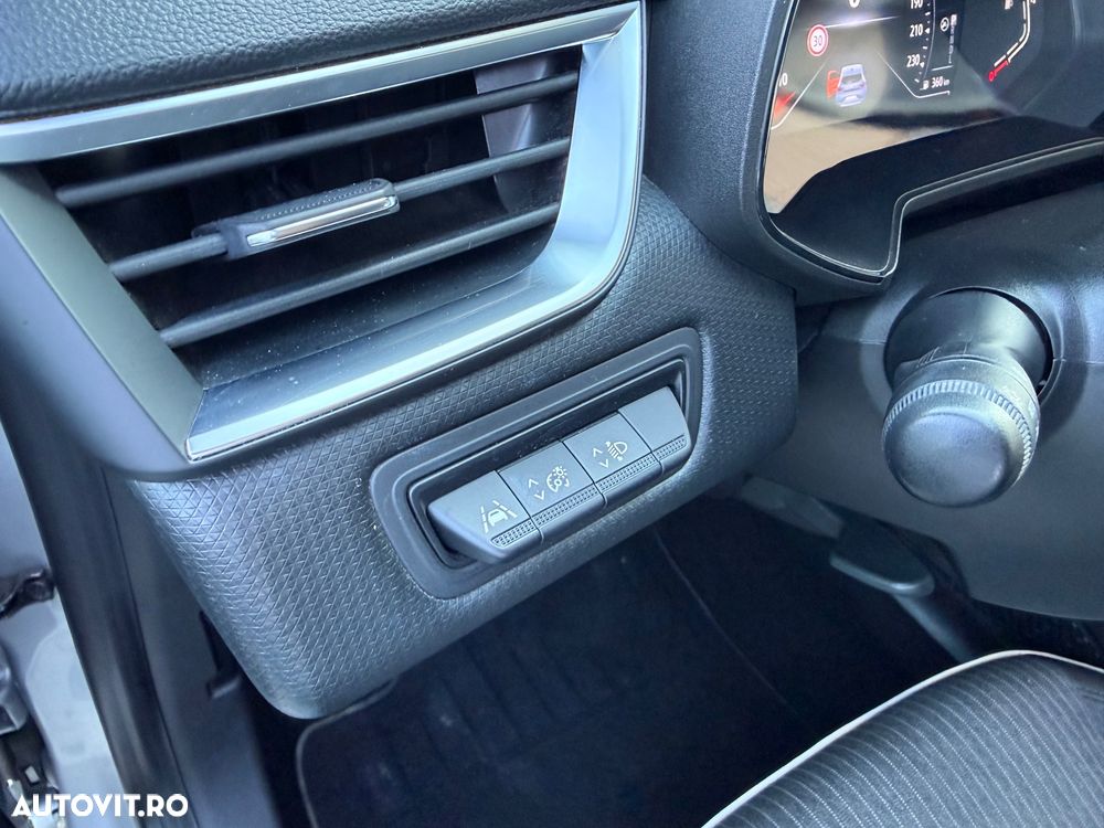 Renault Clio V 1.0 TCe X-Tronic Intens - 16