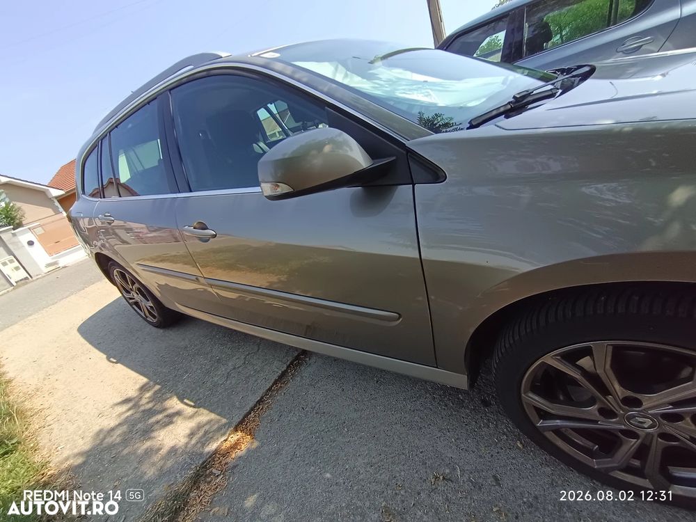Renault Laguna - 3
