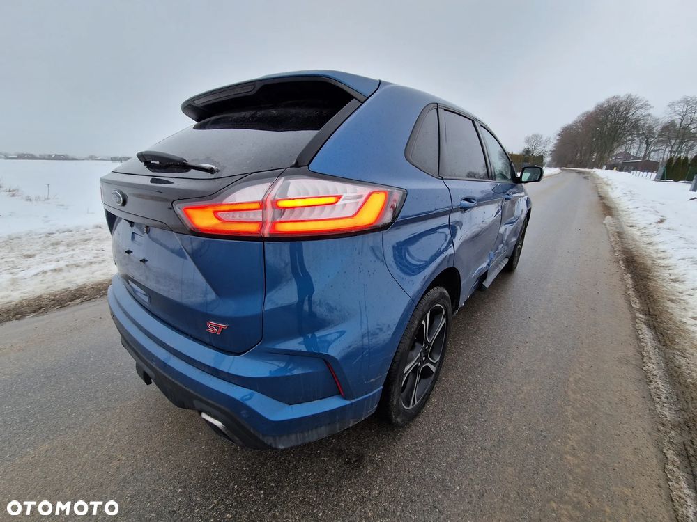 Ford Edge - 12