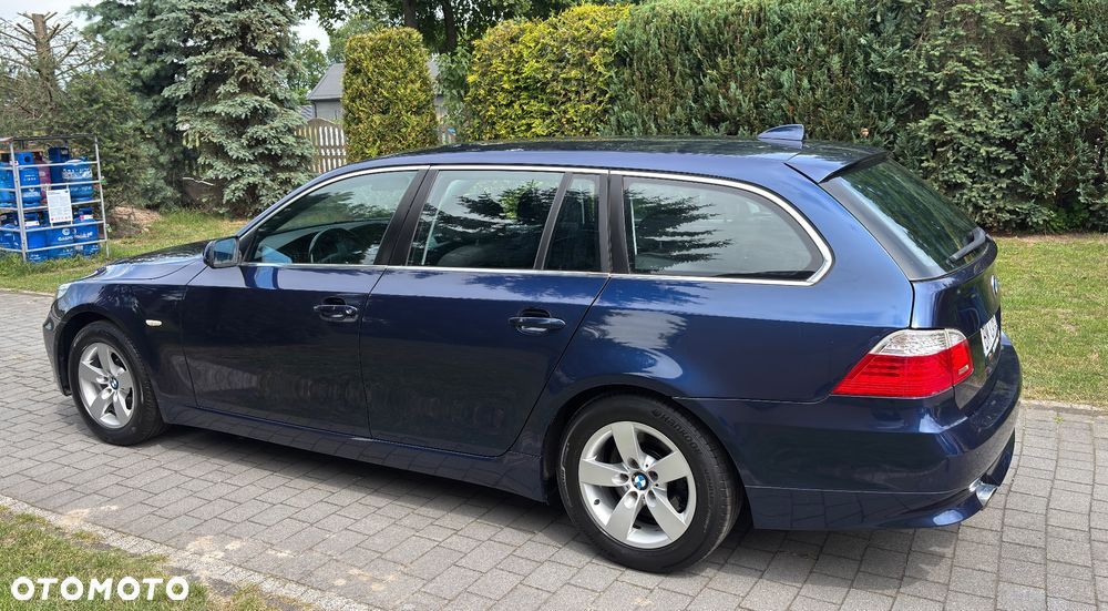 BMW Seria 5 520d - 15