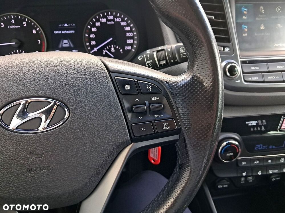 Hyundai Tucson 1.6 GDI BlueDrive Comfort 2WD - 16