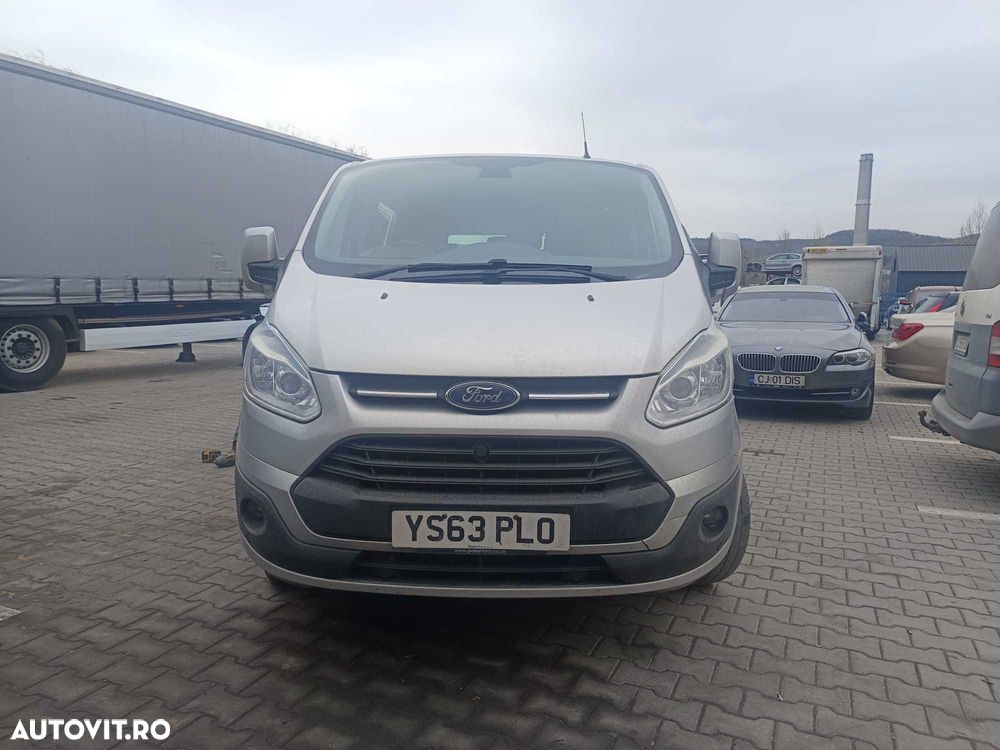 Fata completa Ford Tourneo Custom 2014 - 1
