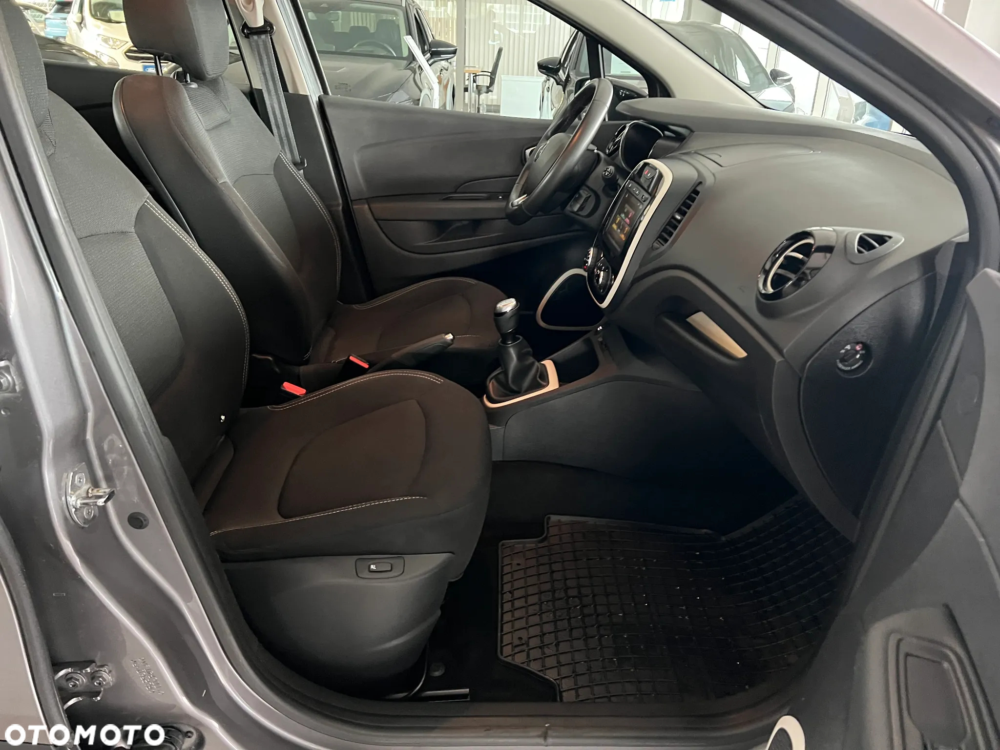 Renault Captur 0.9 Energy TCe Zen - 39