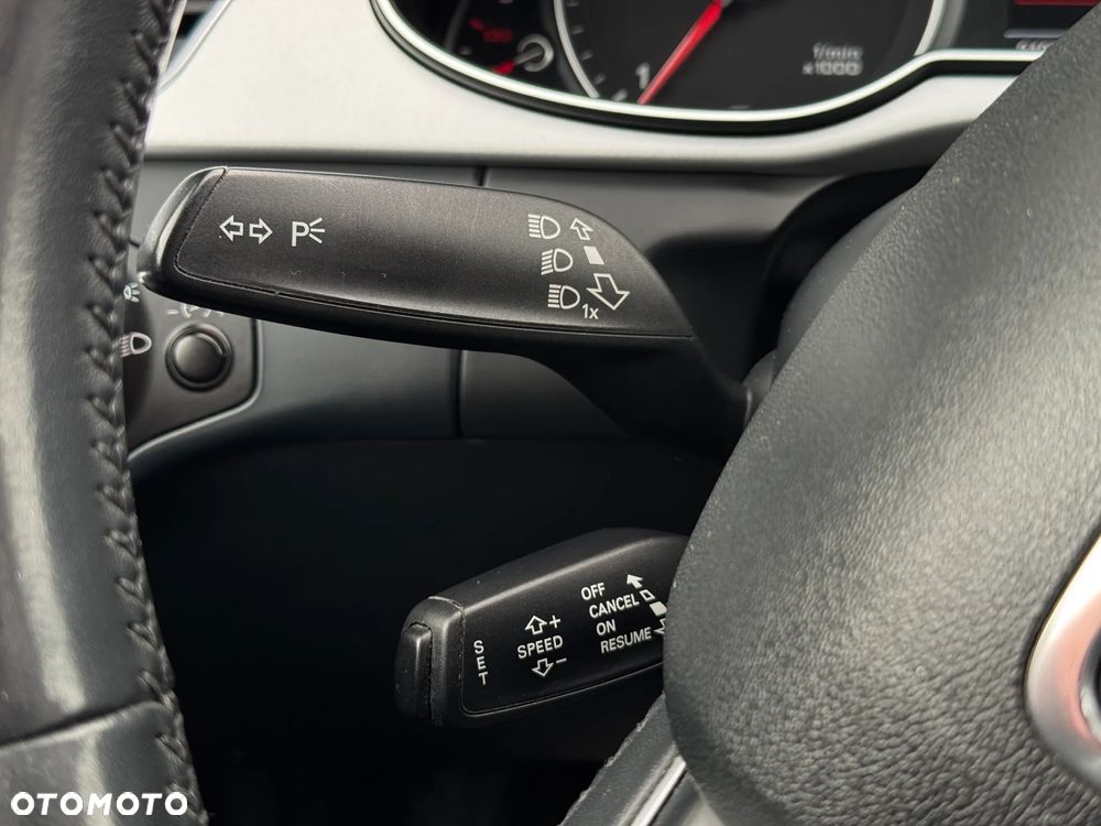 Audi A4 Avant 2.0 TDI ultra - 27