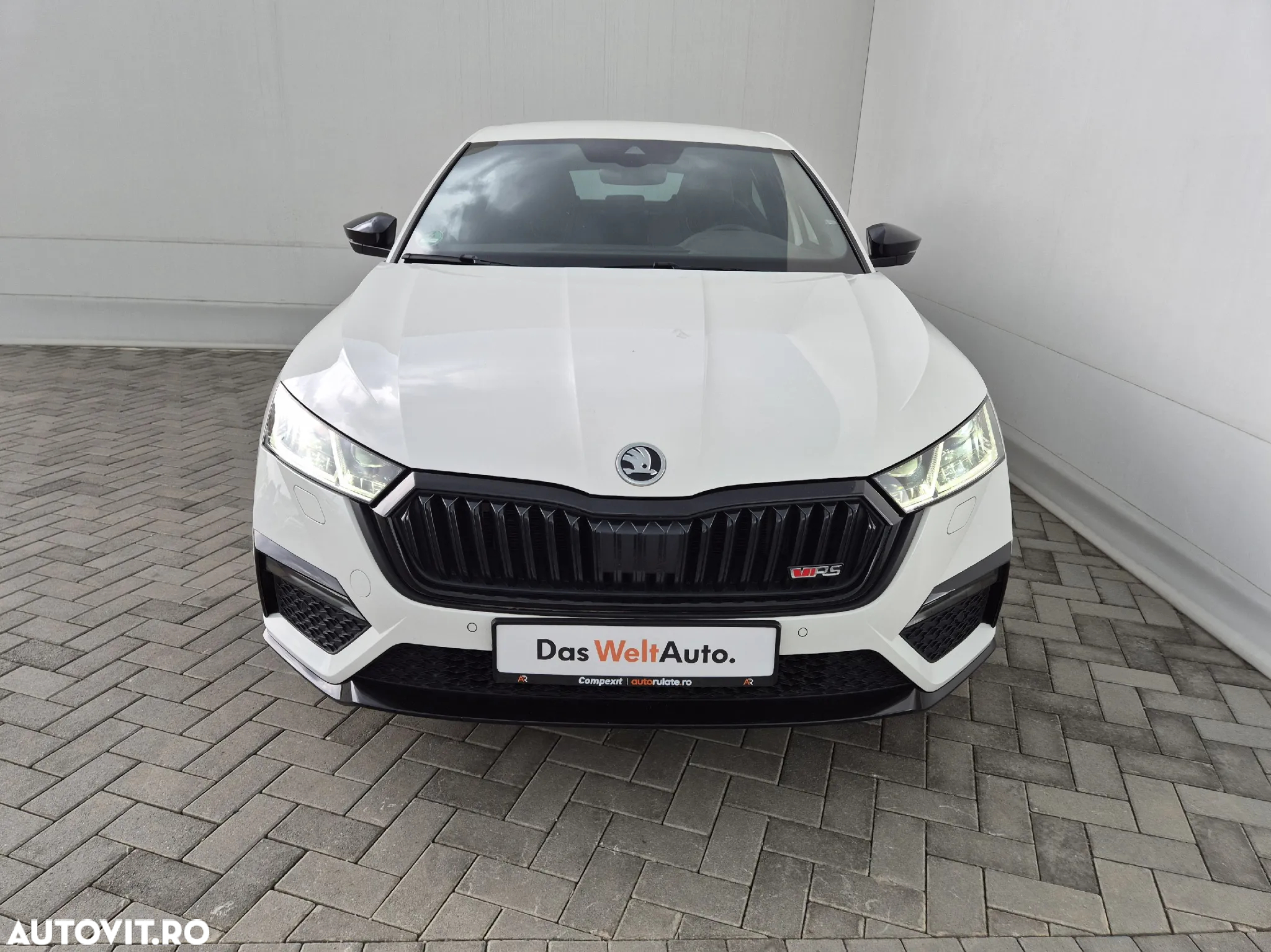 Skoda Octavia 1.4 TSI iV DSG RS - 8
