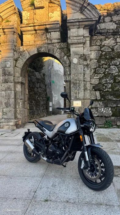 Benelli Leoncino Standard