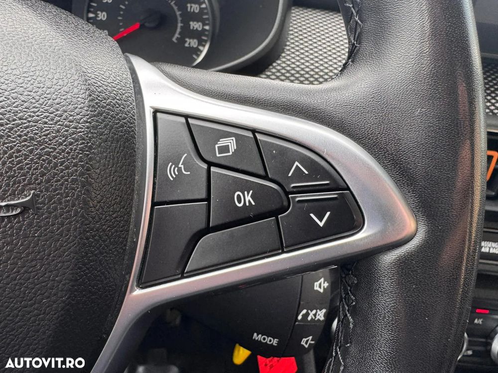 Dacia Sandero TCe 90 MT6 Comfort - 21