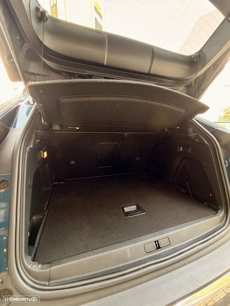 Peugeot 3008 - 8