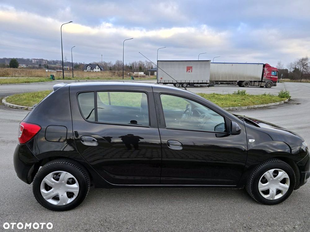 Dacia Sandero 1.2 16V Laureate - 34