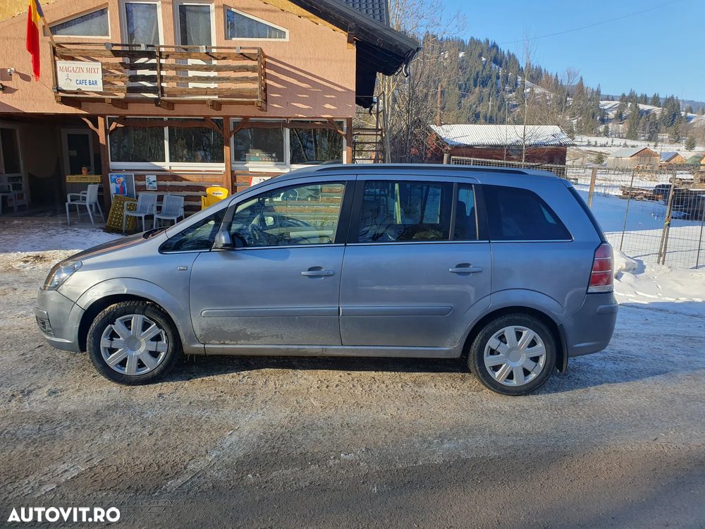 Opel Zafira 1.9 CDTI Cosmo - 1