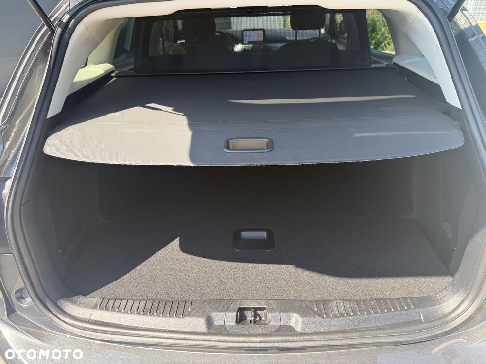 Ford Focus 2.0 EcoBlue Titanium Business - 11