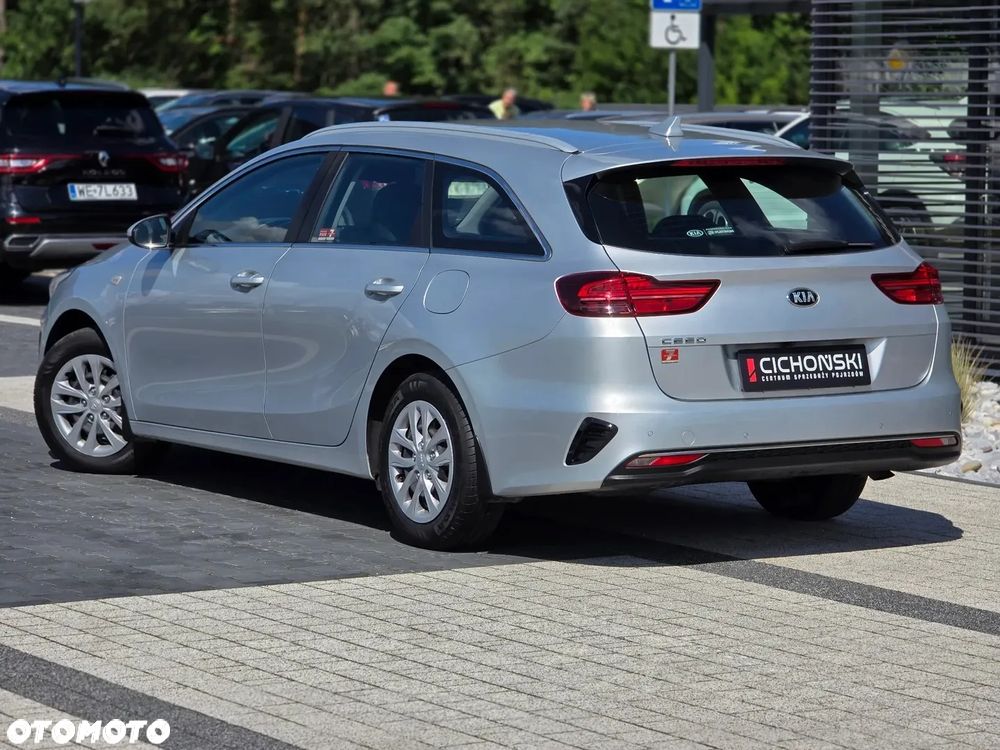 Kia Ceed 1.6 CRDi SCR L - 13