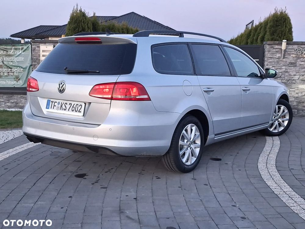 Volkswagen Passat 2.0 Blue TDI SCR Exclusive - 3