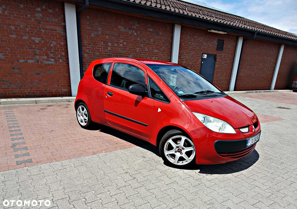 Mitsubishi Colt - 3
