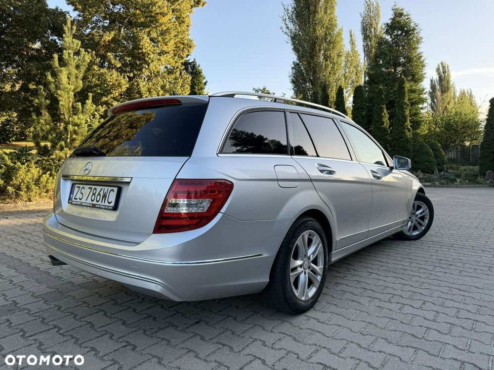 Mercedes-Benz Klasa C 250 CDI DPF 4Matic 7G-TRONIC BlueEFFICIENCY Avantgarde - 6