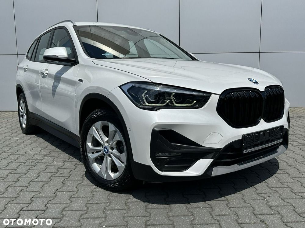 BMW X1 xDrive25e Advantage - 8