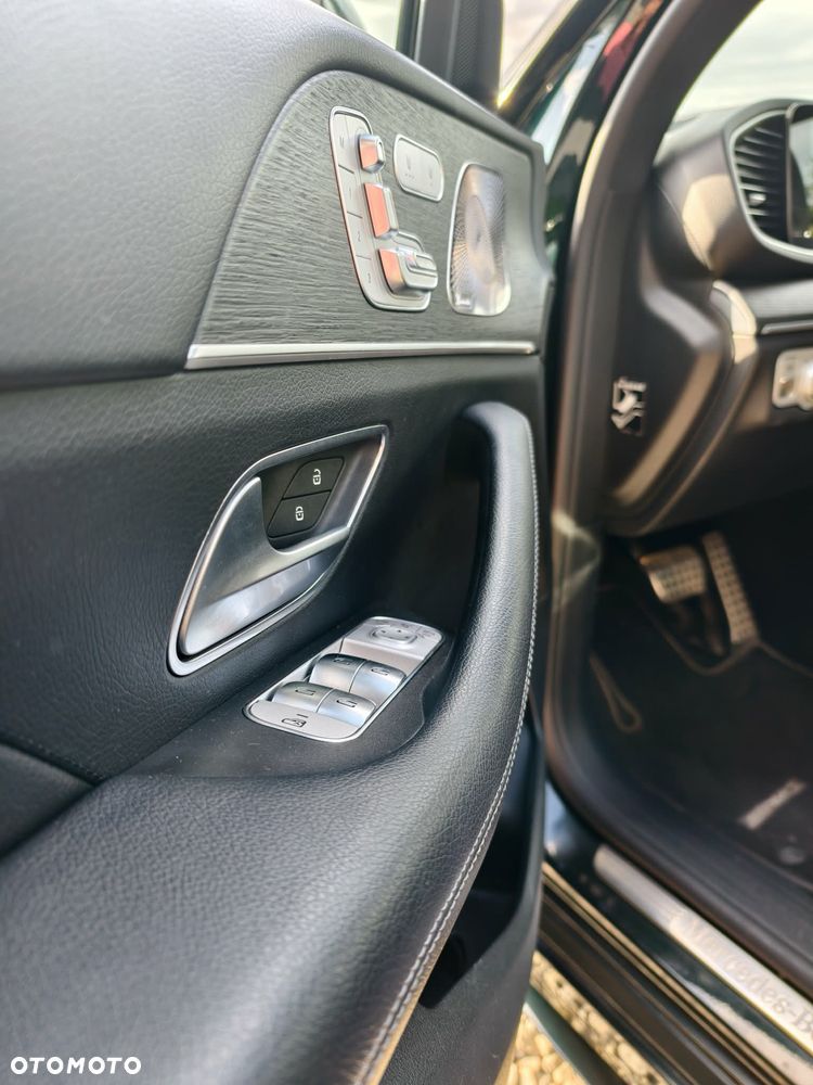 Mercedes-Benz GLE 300 d 4-Matic Premium Plus - 10