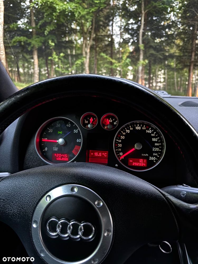 Audi TT Coupé 1.8T - 21
