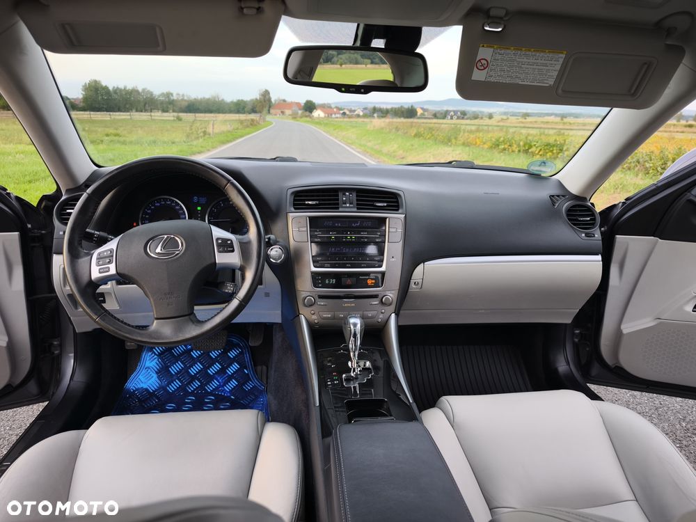 Lexus IS 250 Luxury Line - 8