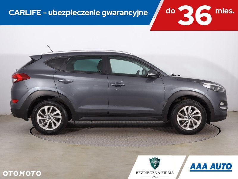 Hyundai Tucson - 8