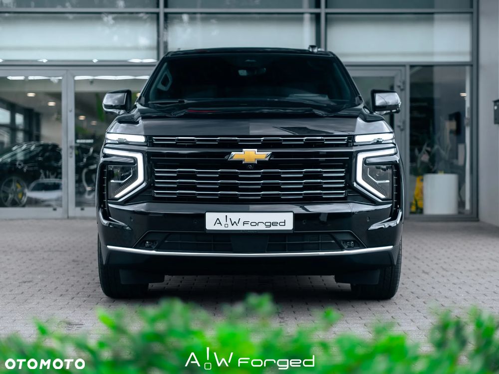 Chevrolet Tahoe - 3