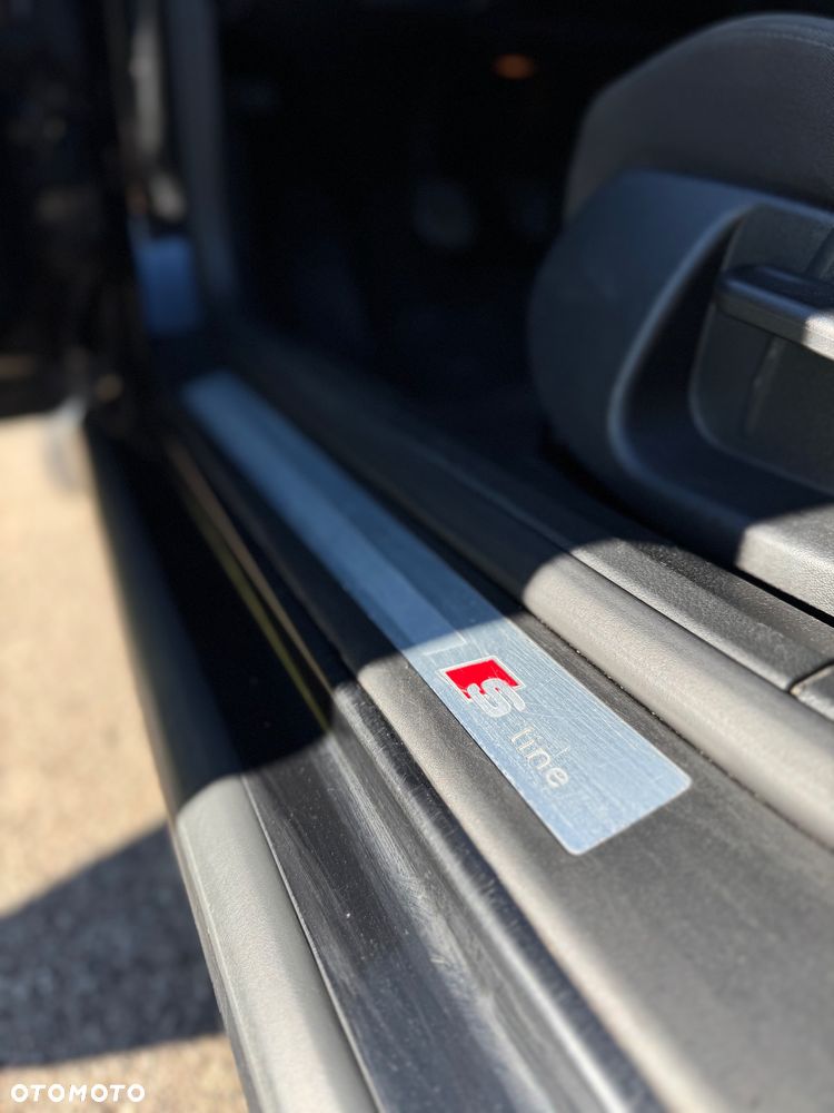 Audi A4 Avant 2.0 TDI - 12