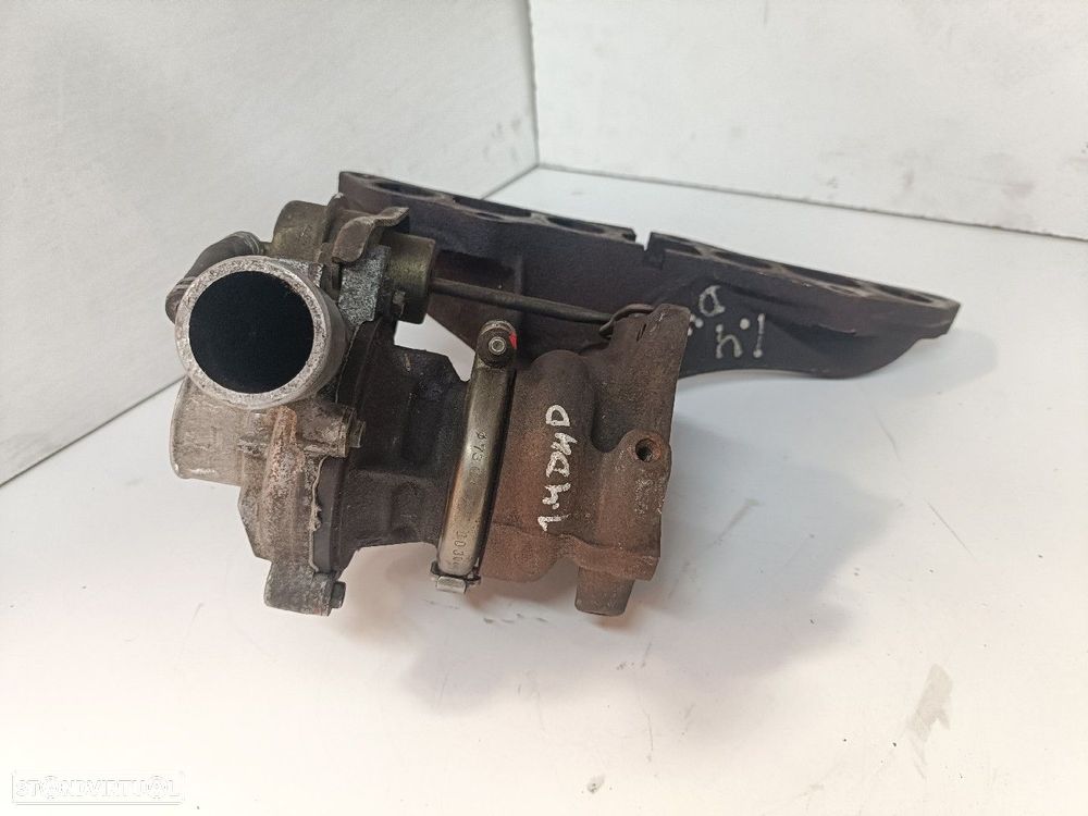 Turbo Toyota Yaris Verso Van (_P2_) - 3