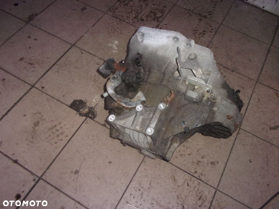 skrzynia biegów ford 1,6 tdci BG9R - 1