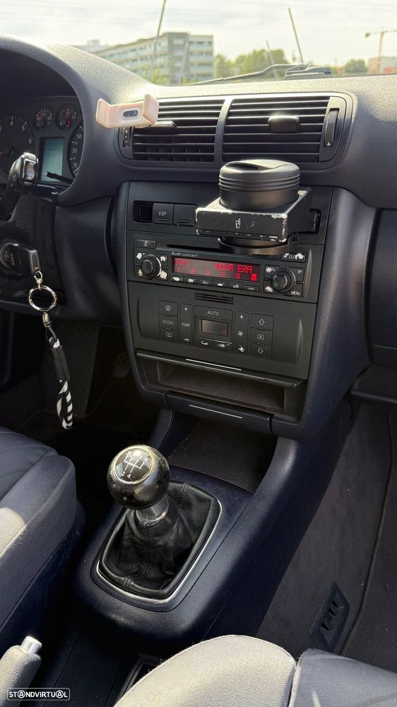 Audi A3 1.6 Sport - 28
