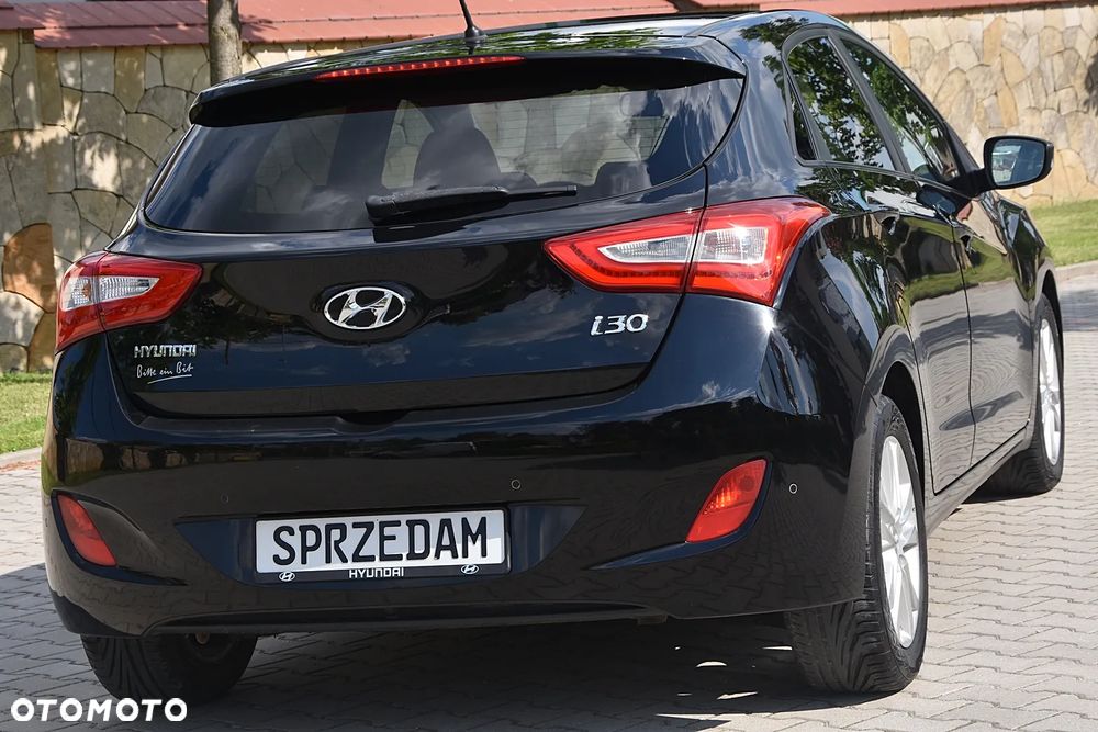 Hyundai i30 1.6 CRDi Classic + - 7