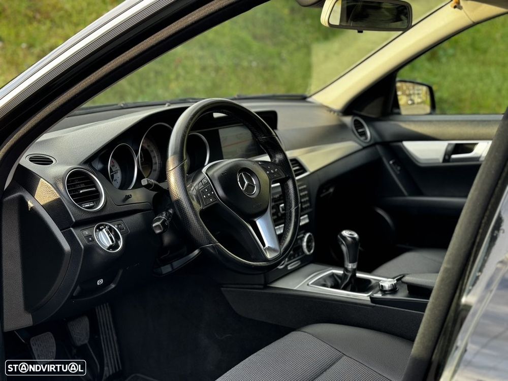 Mercedes-Benz C 250 CDi Avantgarde BlueEfficiency - 11