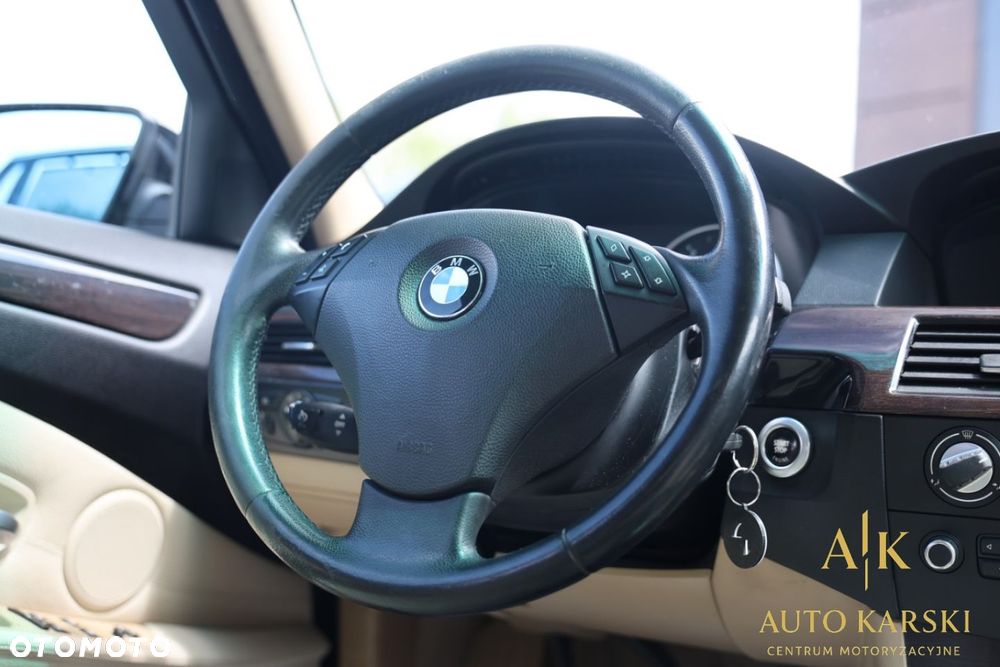 BMW Seria 5 - 30