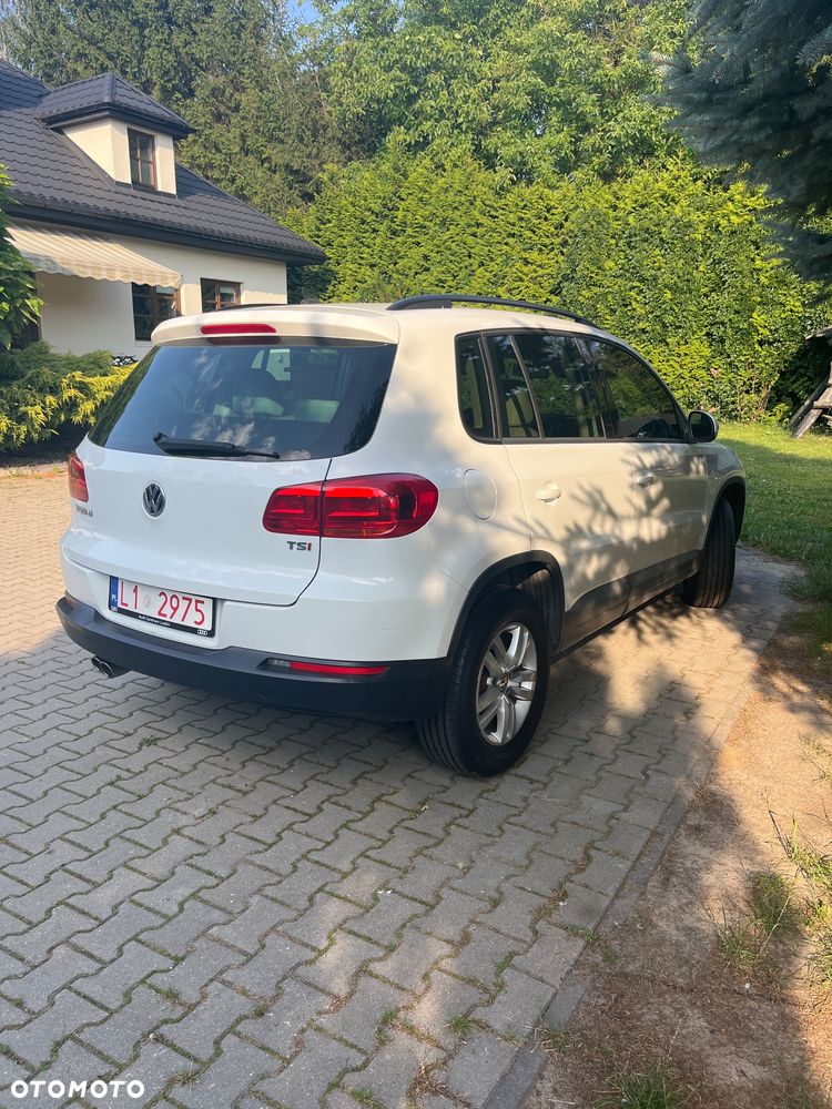 Volkswagen Tiguan - 4
