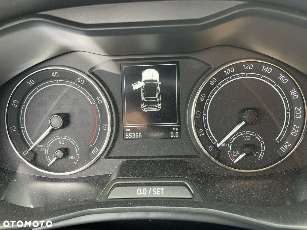 Skoda Kamiq 1.5 TSI Style DSG - 8