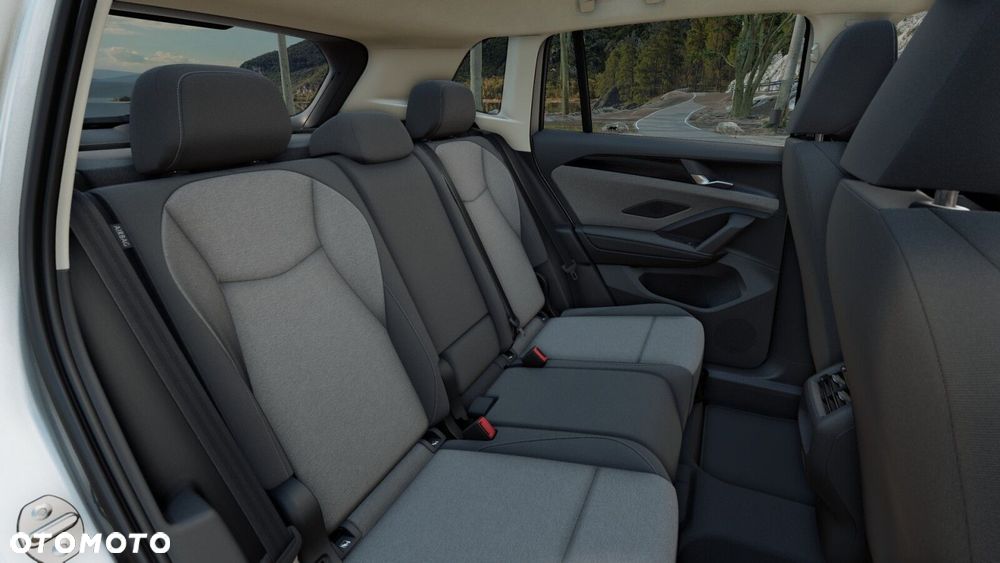 Volkswagen Tiguan - 13