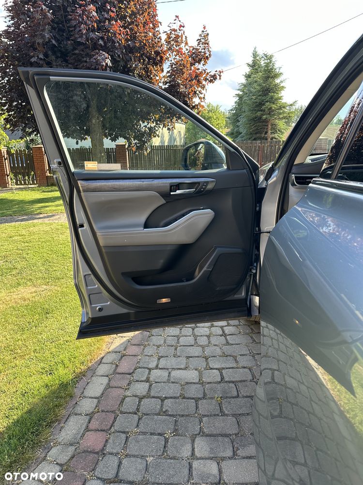 Toyota Highlander 2.5 Hybrid Executive - 15