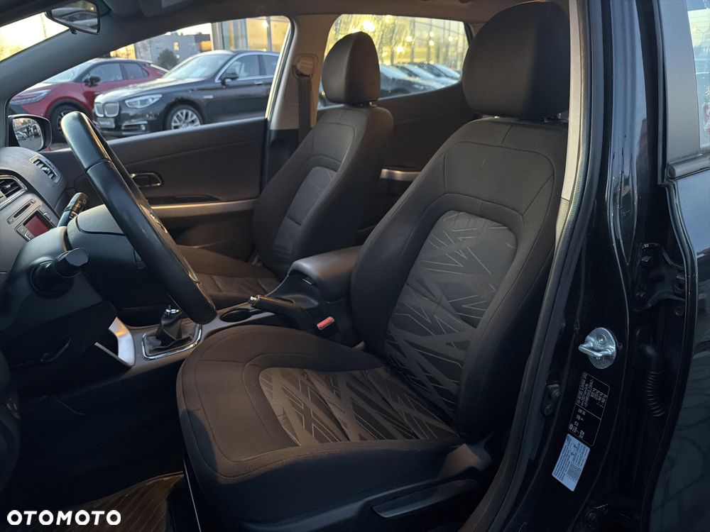 Kia Ceed 1.6 GDI S - 19