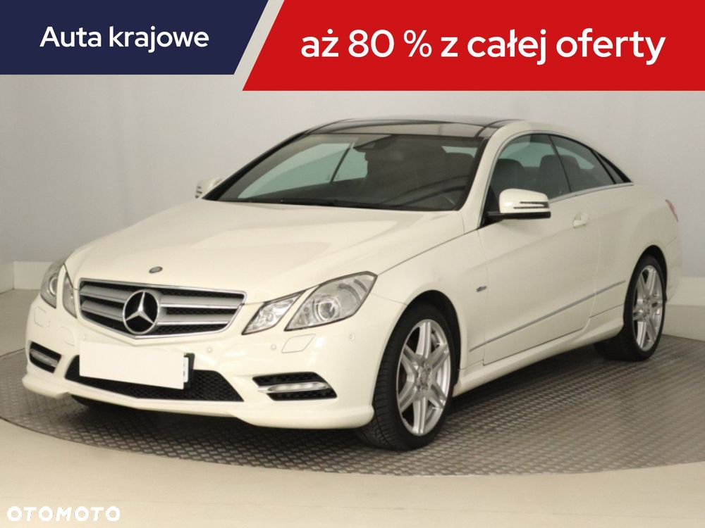 Mercedes-Benz E-Class 2012 photo 2