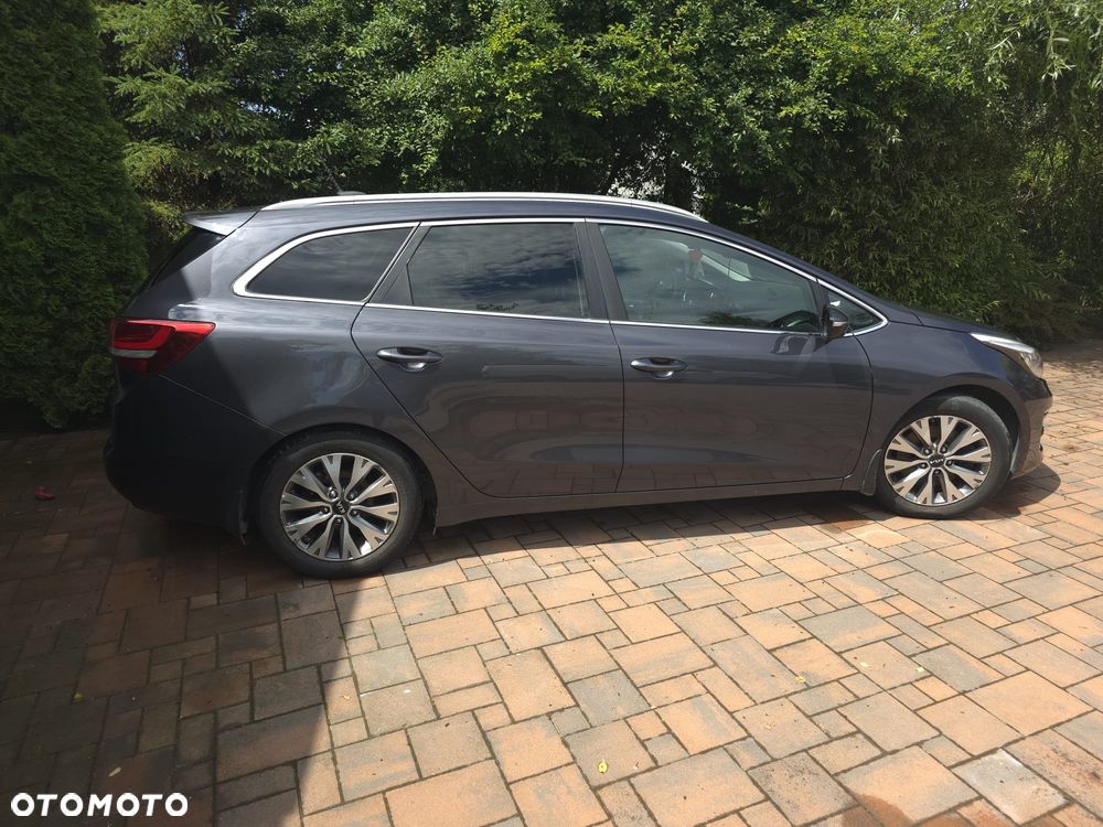 Kia Ceed 1.6 GDI Business Line - 1